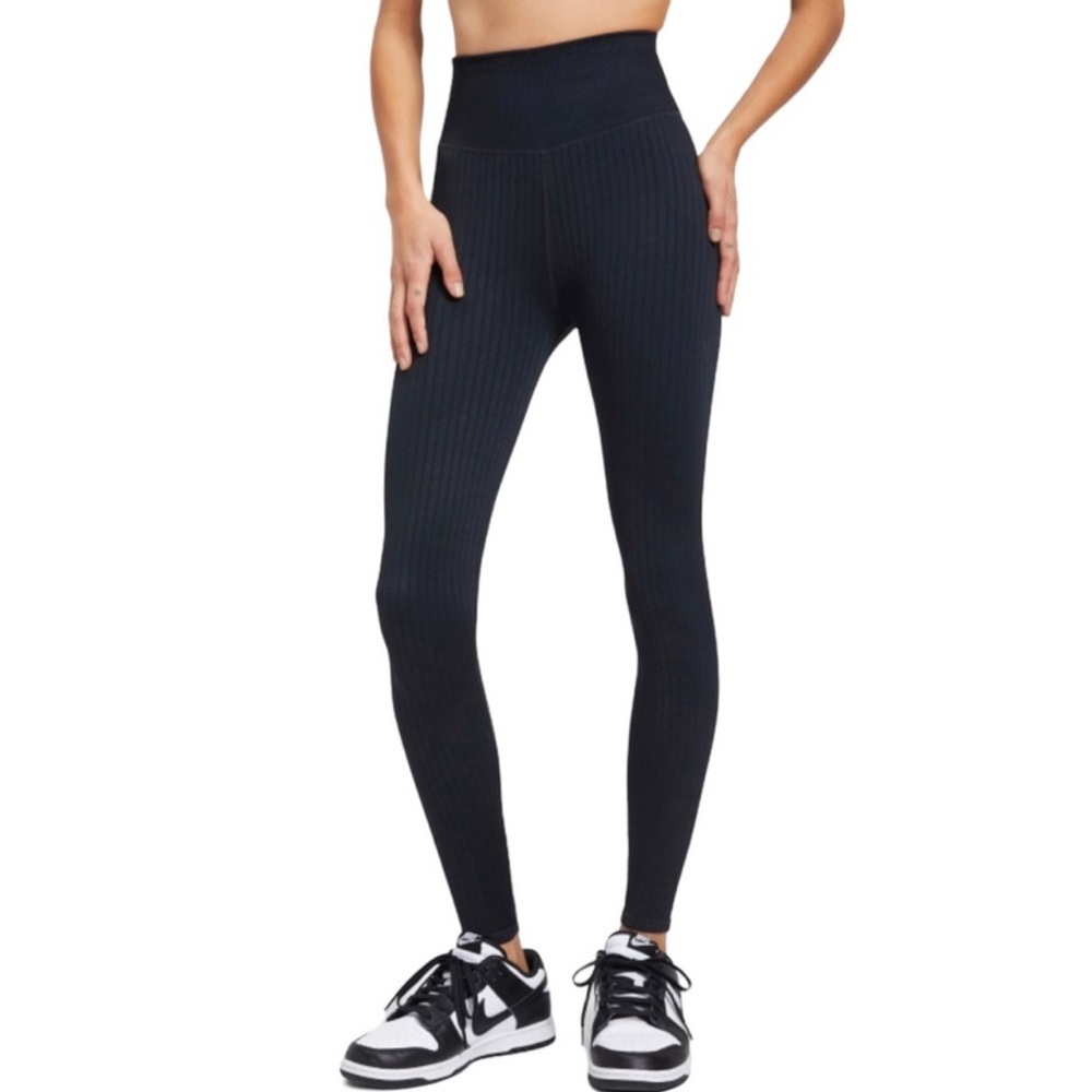 NWT Good American Black Wide Ribbed Seamless Leggings